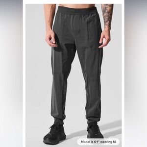 ALO Co-Op Men’s Joggers